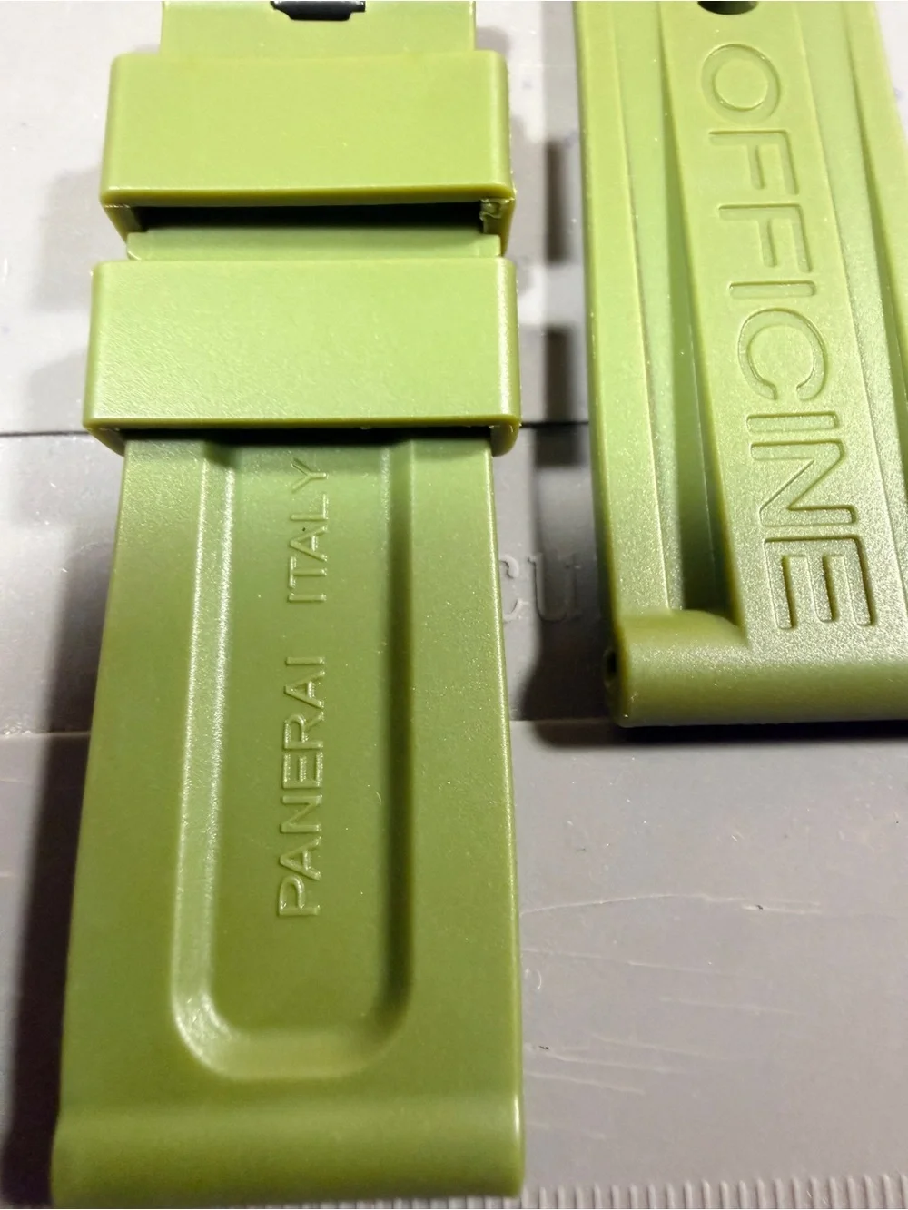 24mm military strap Olive Green Rubber Watch Strap